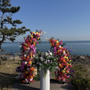 Nouvelle Arrivée Vente Chaude Traditionnelle Moderne Arche De Mariage Arrangement Floral Artificiel Toile De Fond avec Faux Roses Roses - Product Image 4