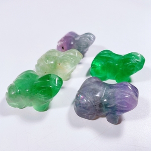 Pierre naturelle sculptée à <span class=keywords><strong>la</strong></span> main 1 pouce en <span class=keywords><strong>fluorite</strong></span> cristal, frocs pour décoration, prix bas, 1 pièce - Product Image 2