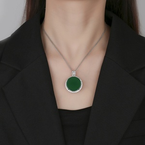 Collar Clásico de 25 mm con Colgante de Jadeíta de Imitación de Cobre Ecológico, Joyería de la Paz y la Fortuna, para Regalo de Cumpleaños y Aniversario - Product Image 5