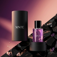 Flacon de parfum en verre cristallin avec coffret cadeau noir mat, contenant transparent brillant pour emballage de parfum de luxe