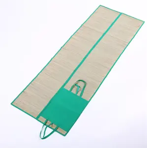 Two Fold Eco-Friendly Sea Weed Beach Mat Portable Straw Beach Travel Mat For Summer