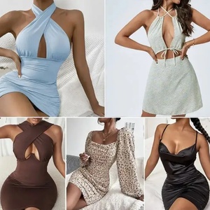 Stock de vêtements en gros Tn 2026, Robes, Maillots de bain importés directement, Vêtements en vrac, Balles de vêtements mixtes, Balles de hauts en stock, Stock de vêtements et d'habillement - Product Image 2