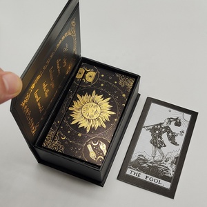 Cartas de <span class=keywords><strong>Tarot</strong></span> de Lámina Dorada Divinatoria Luxe Gloss, Fantástico Juego de Mesa con Soporte de Madera para Lectura Predictiva - Product Image 6
