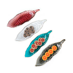 <span class=keywords><strong>Assiette</strong></span> <span class=keywords><strong>de</strong></span> poisson décorative irrégulière en cristal <span class=keywords><strong>de</strong></span> <span class=keywords><strong>pois</strong></span> verts avec bordure dorée pour la décoration <span class=keywords><strong>de</strong></span> la maison plateaux d'affichage <span class=keywords><strong>de</strong></span> service <span class=keywords><strong>de</strong></span> nourriture <span class=keywords><strong>de</strong></span> Sushi <span class=keywords><strong>de</strong></span> fruits - Product Image 1