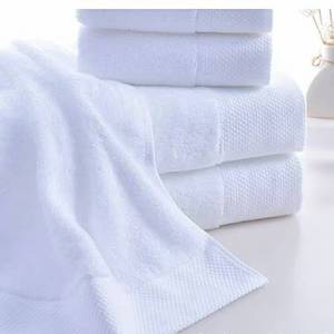 Quick-Dry Hotel Bath <b>Towel</b> Sets Enhanced Comfort Plaid Pattern Cotton Plain Woven Design Signature Collections for <b>Guests</b> - Product Image 2