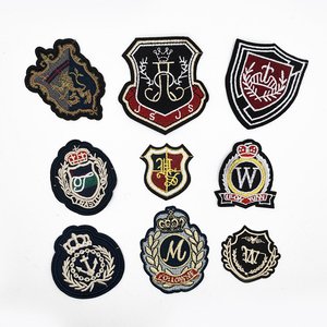 Biểu Tượng Tùy Chỉnh Băng Thiết Kế Màu Đen Twill Vải Chất Liệu Tùy Chỉnh Thực hiện Punk Logo Sắt Trên Denim Thêu Các Bản Vá Lỗi Cho Quần Áo - Product Image 3