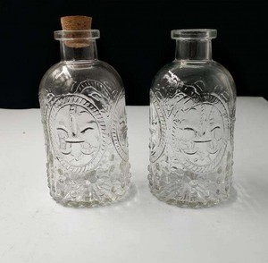 8oz Empty Aromatherapy Glass Custom Fragrance Bottles Flower Luxury Aroma Scented Reed <strong>Diffuser</strong> <strong>with</strong> Floral <strong>Sticks</strong> - Product Image 1