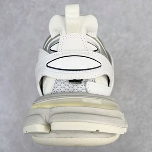 Zapatillas deportivas de marca con cordones, transpirables, con amortiguación LED, para hombre, diseño de diseñador de moda, para fútbol y caminar. - Product Image 6