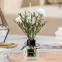 Diffuseur à Roseaux de Luxe 50 ml avec Parfum aux Huiles Essentielles Naturelles et Fleurs Séchées pour Décoration d'Intérieur