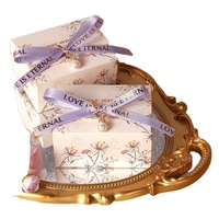Vente en gros de boîtes d'emballage cadeau personnalisées élégantes avec nœud papillon décorées en ruban carton de qualité supérieure pour mariage et fêtes de Noël