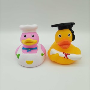 3 Polegadas Soft Vinyl Flutuante Squeaky Médico Pato Presente de Aniversário Brinquedo Coleção Crianças Brinquedos Banho Banho Patos De Borracha