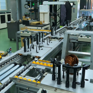 Reliable Double Speed Chain Conveyor with Custom Pallet Trays and Precise Stopping Units for Accurate Component Assembly Flow - Product Image 1