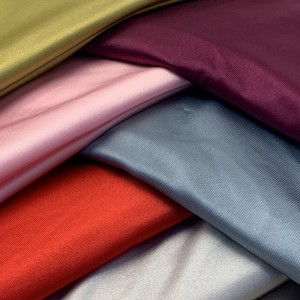Tejido de Punto Brillante y Transpirable de Nylon Premium <span class=keywords><strong>UNIQLO</strong></span>, 66% Nylon, 34% Spandex, para <span class=keywords><strong>Vestidos</strong></span> y Ropa de Cama - Product Image 5
