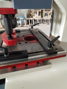 Q20y 100ton thủy lực ironworker Máy Đục Lỗ và máy cắt - Product Image 3