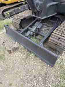 Vente Flash : Excavatrice Compacte Volvo EC55D d'Occasion, Bien Entretenue, Petite Pelle Fiable pour le Marché Mondial - Product Image 2