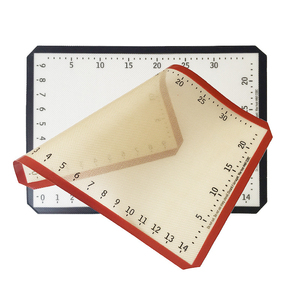 Tapete de Silicona Antiadherente para Repostería, Diseño Nuevo, Color Liso, con Medidas para Pan y Galletas - Product Image 1