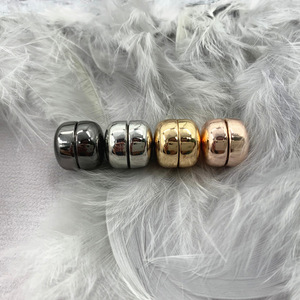 Accessori per Abbigliamento in 40 Colori, Abbigliamento e Accessori Etnici, Altri Accessori Etnici, Bottone Magnetico Rotondo Macron per Maniche di Scialli - Product Image 4