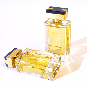 Etiqueta Personalizada, Botella de Perfume de Vidrio Cuadrada de Lujo Reutilizable de 100 ml, Tapa de Plástico Dorada, Personalizable con Caja para Hombre - Product Image 2