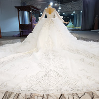 Robe de mariée de luxe sur mesure 2026, grande taille, manches longues, dos nu, traîne de 200 cm, robe de mariée de haute qualité
