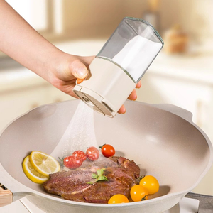 Contenitore Multifunzionale per Condimenti da 180ml, Bottiglia in Vetro con Dosatore a Pressione, Barattolo per Sale da Cucina, Spezie e Pepe - Product Image 2