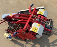 Matériel agricole, tracteurs marcheurs, cultivateurs, mini-récolteuses montées pour arachides, cacahuètes, carottes, pommes de terre, machines de récolte