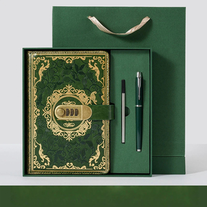 Set Regalo Vintage con Taccuino A5 con Lucchetto, <span class=keywords><strong>Penna</strong></span> e Ricarica, Raffinato ed Elegante - Product Image 4