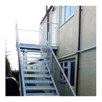 Escalier en acier noir pour extérieur, escalier droit, designs de rampes d'escalier, bâtiment extérieur, acier moderne, escalier personnalisé pour intérieur