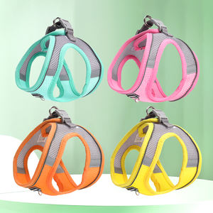 Arnés Reflectante Antideslizante para Perros, Accesorio Duradero para Mascotas con Chaleco Transpirable y Suave para Pasear - Product Image 2