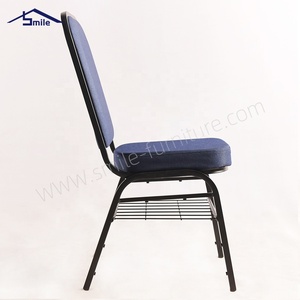 Sillas Comerciales Usadas de Hierro Marca SMILE para Iglesia, Populares, Baratas, de Alquiler, al por Mayor - Product Image 6