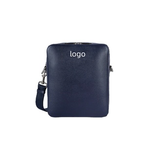 Logo personnalisé Oem Odm sacs de luxe en cuir pour hommes de haute qualité pour les voyages en plein air sac à bandoulière en cuir imperméable <span class=keywords><strong>bleu</strong></span> <span class=keywords><strong>marine</strong></span> pour hommes - Product Image 1