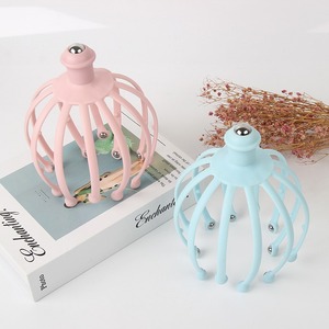 Nouveautés Couleur unie <span class=keywords><strong>Araignée</strong></span> Silicone souple Soulager le stress <span class=keywords><strong>Massage</strong></span> du cuir chevelu Masseur de tête - Product Image 1