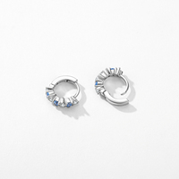 Origineel ontwerp voor dames fijne sieraden 925 sterling zilver sprankelende blauwe zirkonia oorclips mode creolen