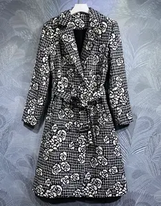 En kaliteli yeni uzun ceket siper 2023 sonbahar kış rüzgarlık kadınlar Vintage ekose baskılar ayarlanabilir kemer rahat paltolar XL