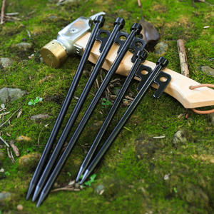 Estaca de tienda de campaña de hierro fundido tipo V trigonal con parte superior engrosada para senderismo y camping - Product Image 3