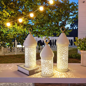 Lanterne en fer artisanale écologique pour le Ramadan Kareem et l'Eid Mubarak, centre de table, porte-bougie, décoration de bureau, blanc creux - Product Image 3