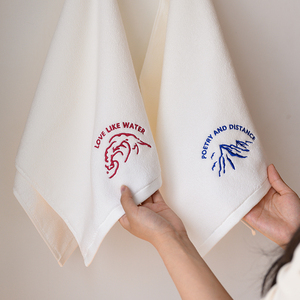 L'asciugamano blu ricamato con logo personalizzato in cotone 100% per il regalo può essere personalizzato - Product Image 3