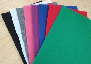Feutre non tissé 100 % polyester aiguilleté 1 mm-5 mm pour sapin de Noël DIY - Product Image 1
