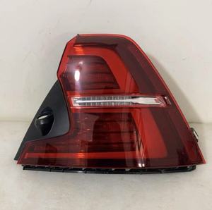 Fari Posteriori Originali Usati di Alta Qualità per Volvo S60, Consegna Rapida - Product Image 1