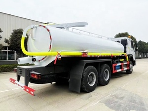 Super Sucker 20m3 Camión de succión de aguas residuales Diesel Powered 4x2 Transmisión manual Séptico Vacío Cisterna de aguas residuales para la venta - Product Image 4