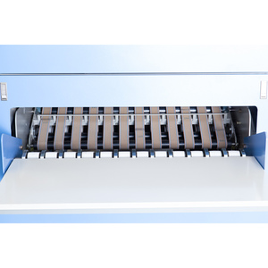 Máquina Automática para <span class=keywords><strong>Planchar</strong></span> <span class=keywords><strong>y</strong></span> <span class=keywords><strong>Doblar</strong></span> Sábanas Utilizada en Hoteles, Hospitales <span class=keywords><strong>y</strong></span> Fábricas - Product Image 3