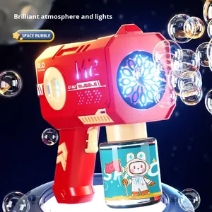 Pistola de burbujas automática pequeña al por mayor, máquina de burbujas Gatling totalmente automática, cañón de juguete para niños con luces, de plástico para la calle - Product Image 3