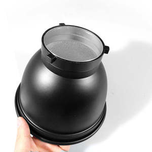Factory Sale Plastic and Aluminum 7''/18cm Standard Reflector <strong>Diffuser</strong> Lamp Shade for Bowens Mount Studio <strong>Flash</strong> Video Light - Product Image 6