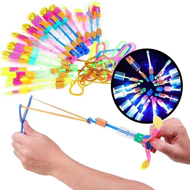 Flecha de juguete con luz LED para niños, cohete, helicóptero, juguetes voladores giratorios para fiesta, divertido, parpadeante al aire libre, Color aleatorio
