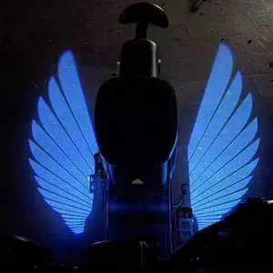 Motosiklet melek kanatları projeksiyon ışığı kiti, gövde altı su geçirmez hayalet gölge ışıkları hoşgeldiniz işıklar melek kanat evrensel