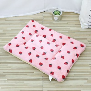 Wholesale Luxury Custom <b>Comfortable</b> Washable Soft Pet Dog <b>Bed</b> Winter Warm Dog Sleeping Mat Colorful Dog <b>Beds</b> - Product Image 6