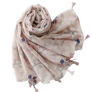 Nuevas bufandas elegantes con estampado floral, sensación de algodón, para mujer, de verano, suaves, delgadas, de viscosa, estampadas, con borlas. - Product Image 5