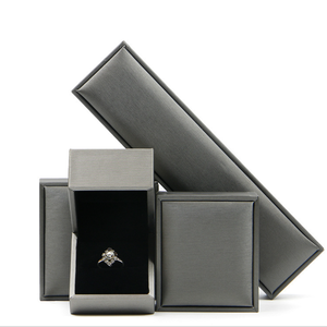 Wholesale High Quality Small Custom logo Plastic Jewelry <strong>Box</strong> <strong>Gift</strong> <strong>Box</strong> Packaging Leather Jewelry <strong>Box</strong> <strong>Bracelet</strong> - Product Image 2