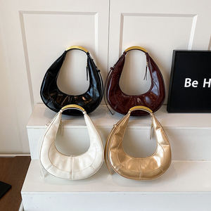 กระเป๋าถือผู้หญิงหนัง PU หรูหรา ดีไซน์ใหม่ทันสมัย ปี 2026 - Product Image 1