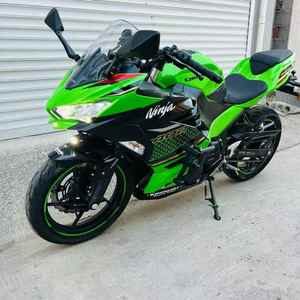 Motocicleta Deportiva Kawasaki Ninja <span class=keywords><strong>400cc</strong></span>, Arranque Eléctrico, Motor de Gasolina de 4 Tiempos, Velocidad Máxima >80km/h, Todoterreno, Fabricada en China - Product Image 1