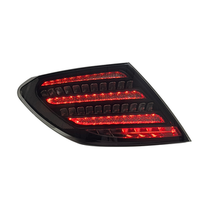 Feux arrière à LED pour Mercedes-Benz Classe C W204 (2007-2014) |   Nouvel ensemble de feux arrière clairs pour feux stop |   Style OE Plug and Play - Product Image 3